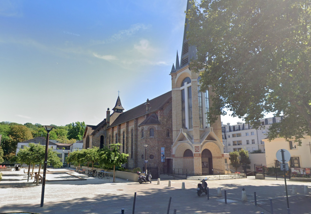 Eglise Notre-Dame de Lourdes à Chaville